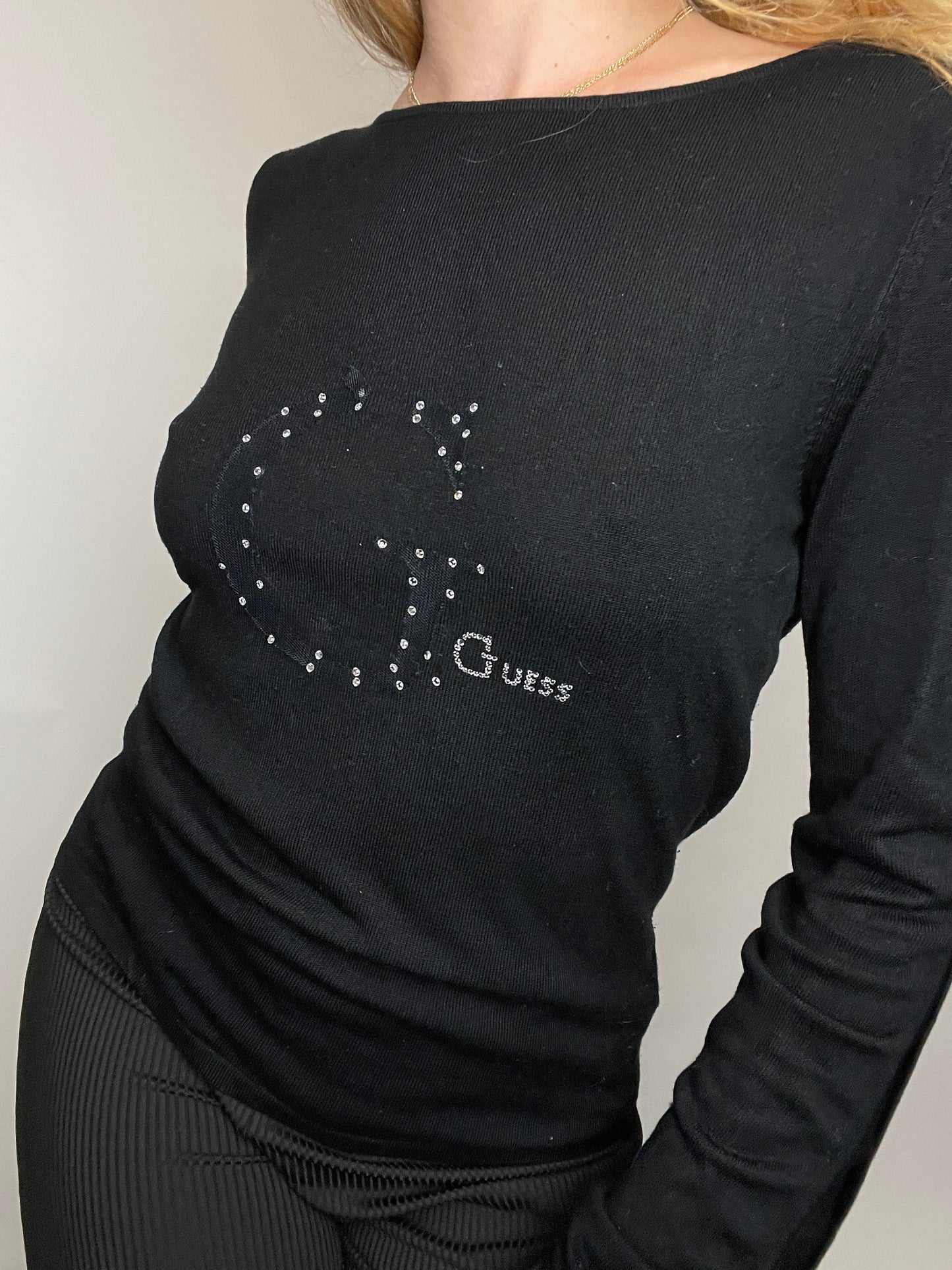 Pull guess y2k à strass noir vintage