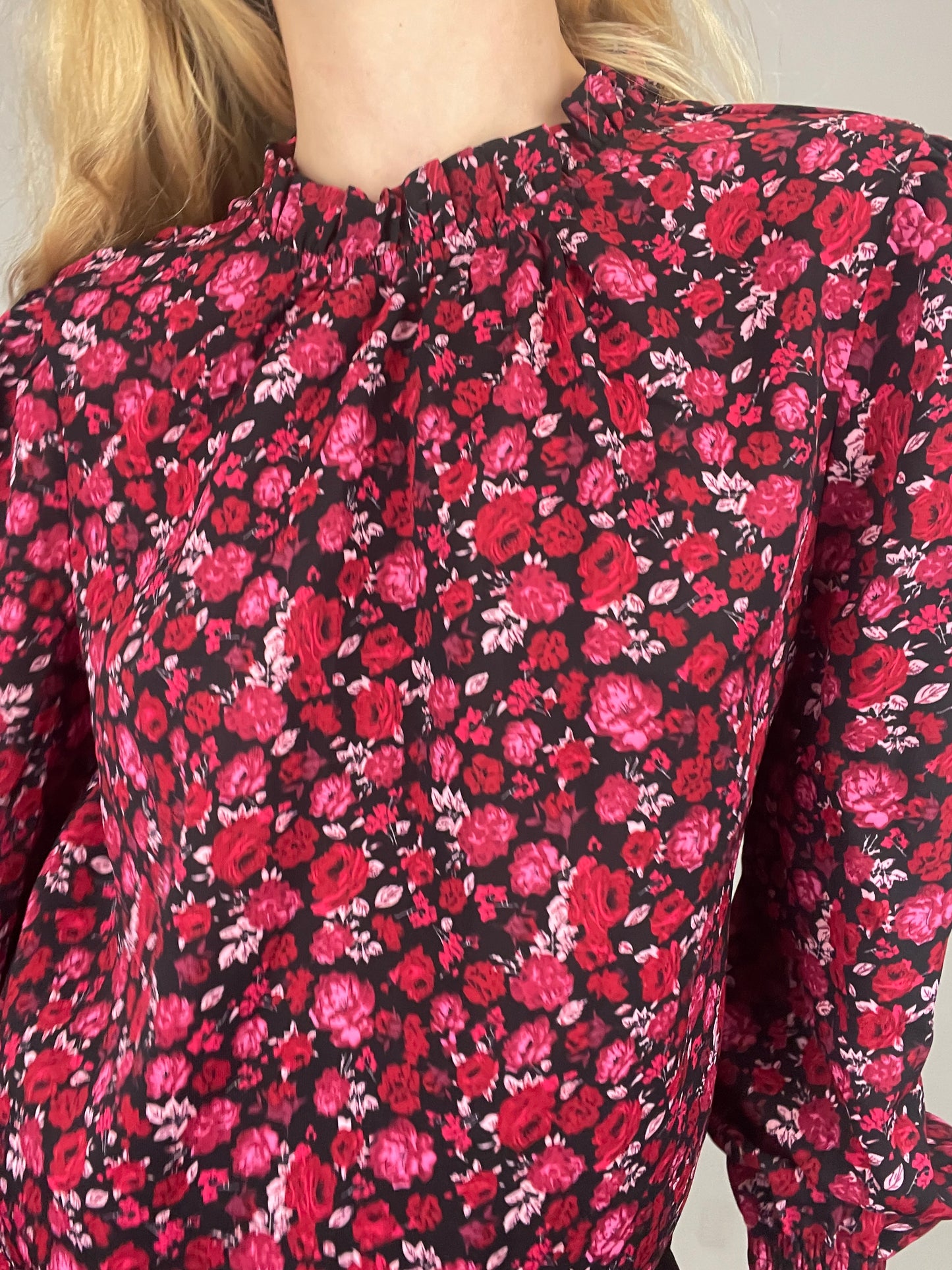 blouse fluide y2k à fleurs rouge vintage :