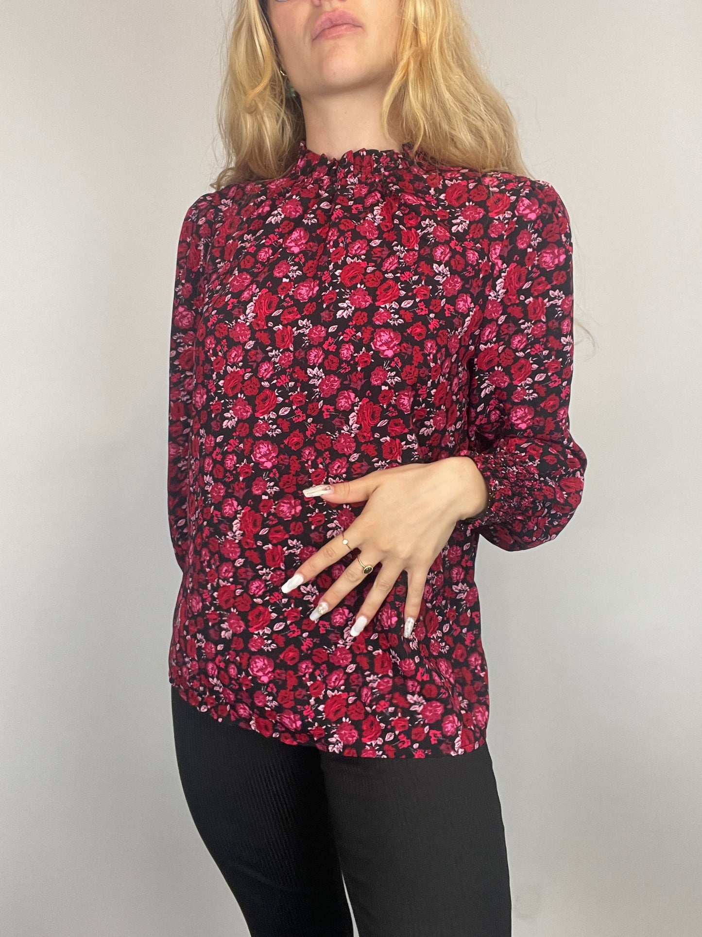 blouse fluide y2k à fleurs rouge vintage :