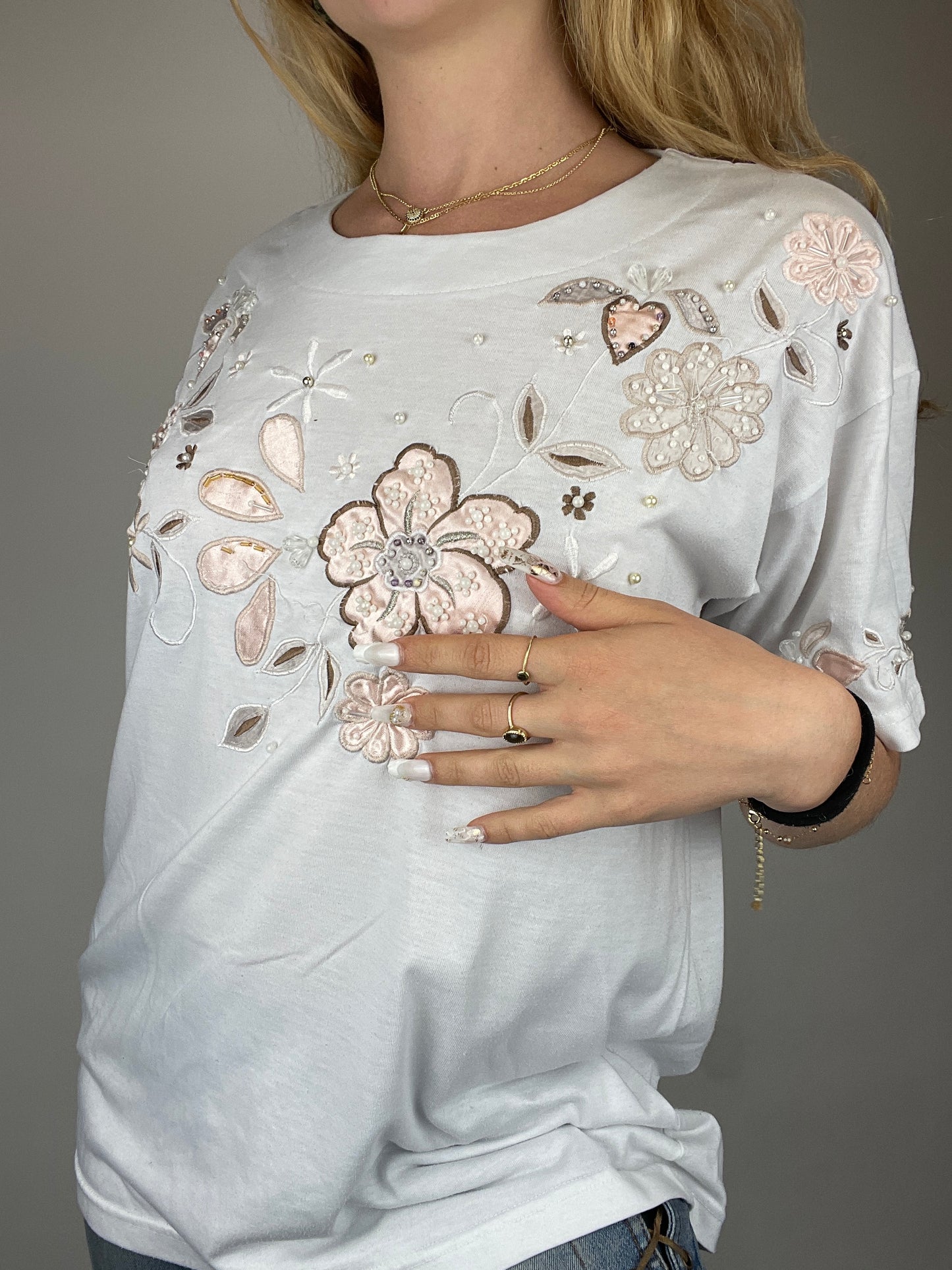 T-shirt brodé y2k blanc oversized fleur vintage